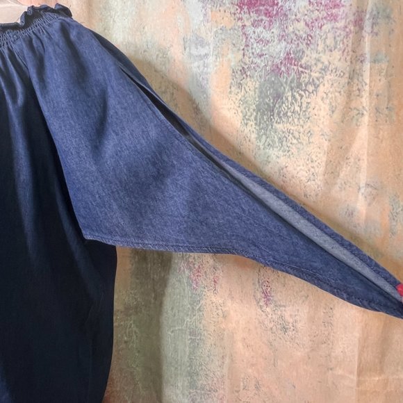 📌Terra & Sky Denim Dress with Smocked Neckline Wear On or Off Shoulders - Picture 2 of 13